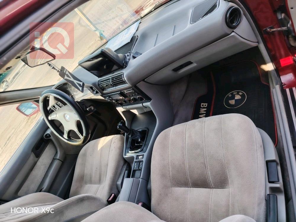 بی ئێم دەبڵیو سیریەس 5